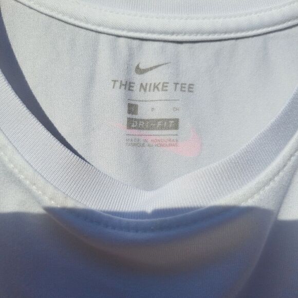 Nike muscle tank, Size Small - Picture 4 of 4